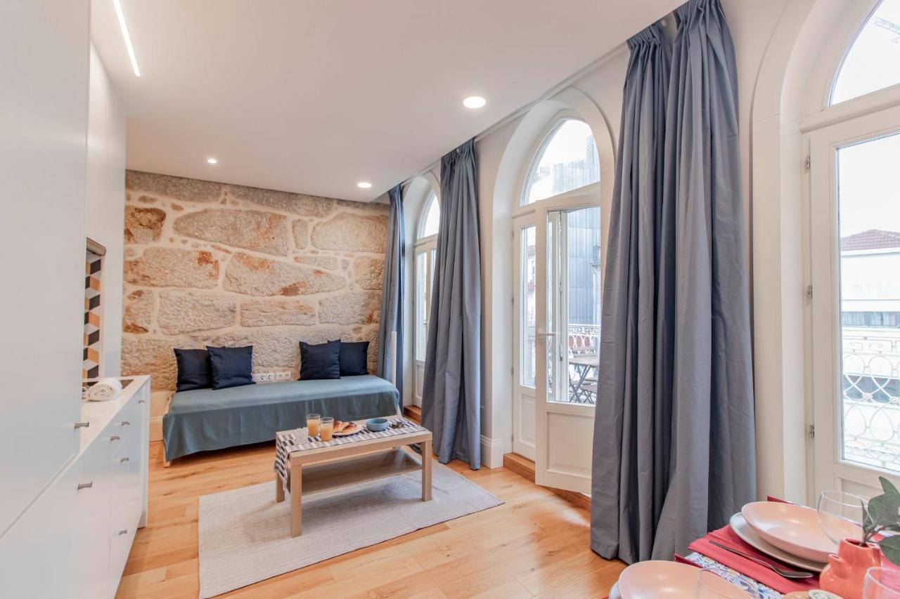 Sweet Studio Apartment W/ Big Balcony By Lovelystay Porto Dış mekan fotoğraf