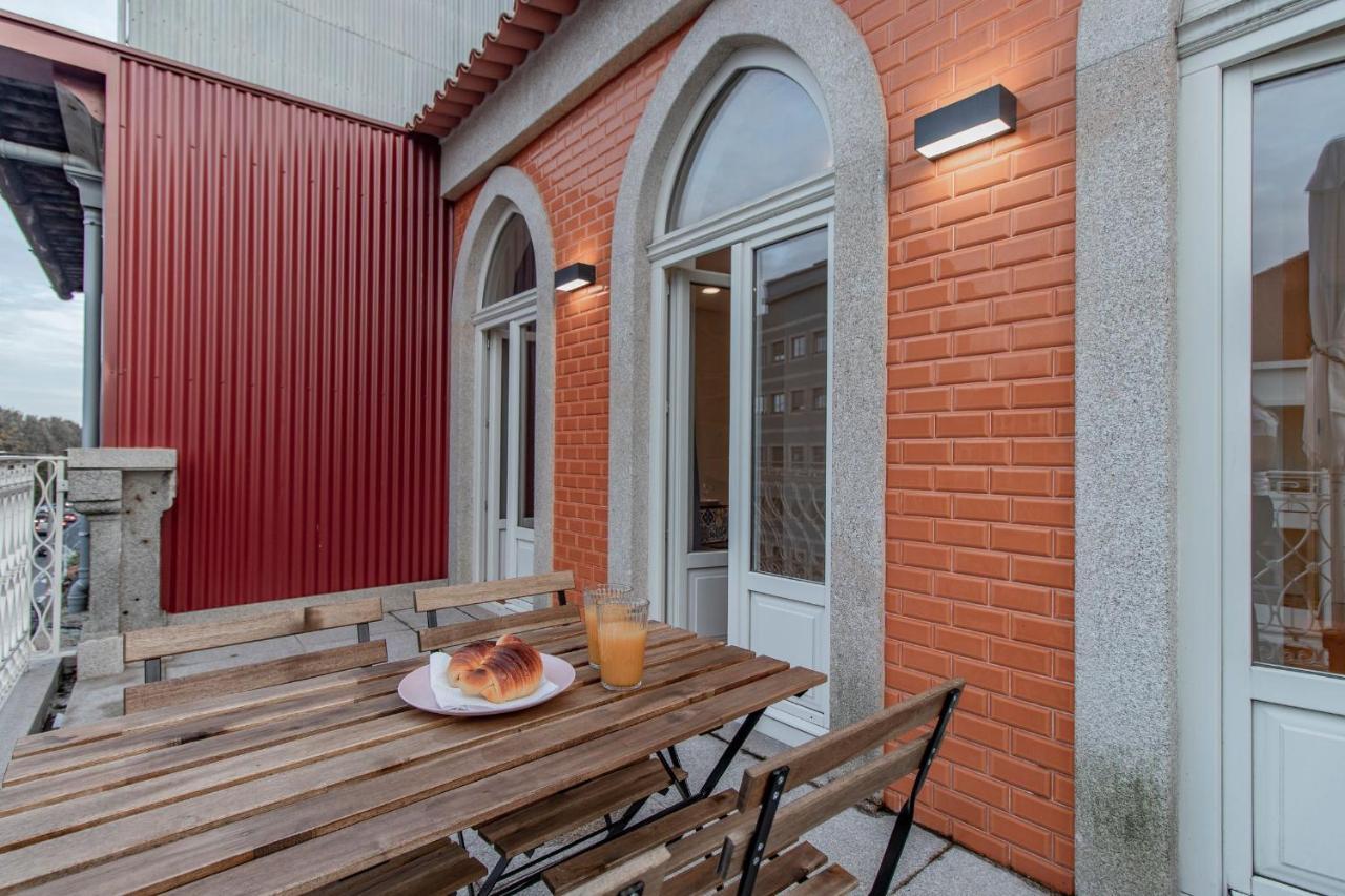 Sweet Studio Apartment W/ Big Balcony By Lovelystay Porto Dış mekan fotoğraf